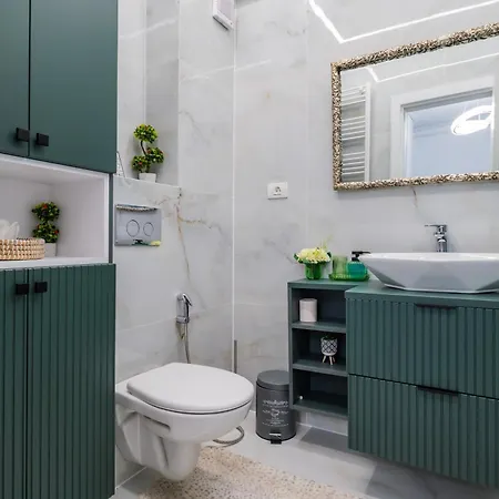 Apartament Cozy Nest Inception By The Sea